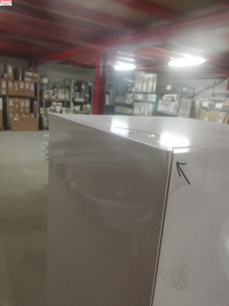  SB Clear 40 L vysoká skříňka bílá; 33 kg