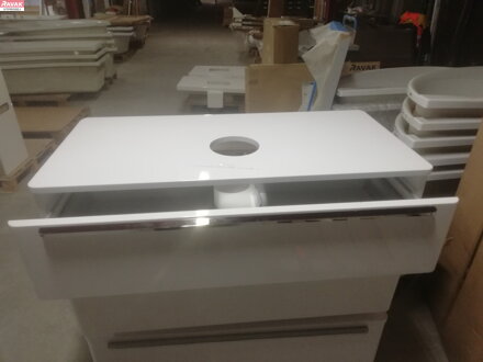 skříňka SUD 260.01 1100 bílá 36kg