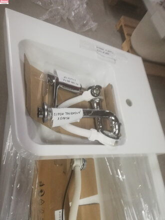 SET: Vana Be Happy II 170x75 L + umyvadlo Be Happy L; 66,35 kg